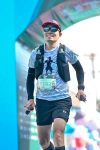 BIB: 100, 1102
                            <button type="button" onclick="openModal(24886992)" class="btn btn-primary btn-sm float-right btn-popup" data-toggle="modal" data-target=".modal-high-quality">
                        <i class="fas fa-shopping-cart"></i> Add to Cart
                    </button>
                                            <button type="button" onclick="isThisMe(24886992, true)" class="btn btn-success btn-sm float-right btn-popup btn-isme hidden" data-toggle="tooltip" data-placement="bottom" title="นี่คือรูปของคุณใช่ไหม คลิกที่นี่เพื่อเอาเข้าอัลบั้ม">
                        <i class="fas fa-plus"></i> Add to album
                    </button>
                    <button type="button" onclick="isThisMe(24886992, false)" class="btn btn-warning btn-sm float-right btn-popup btn-isnotme hidden">
                        <i class="fas fa-ban"></i> Remove from album
                    </button>